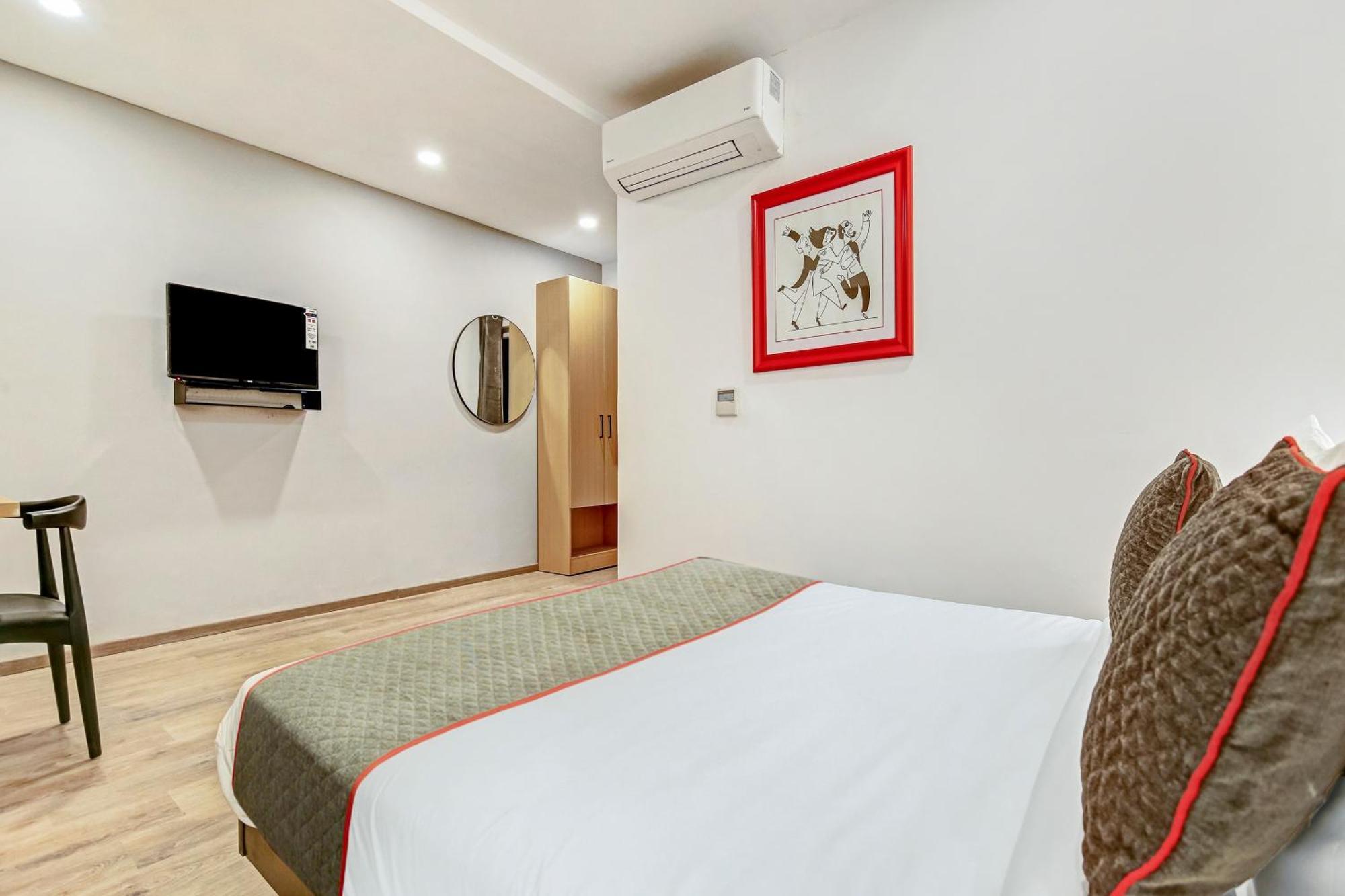 Townhouse Knowledge Park ||| Near Sharda University Greater Noida Luaran gambar